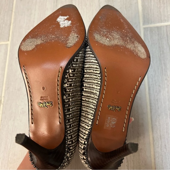 Coach Beadchain Pump In Snakeskin - Picture 9 of 10